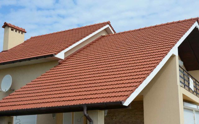 6 Main Causes of Shingle Roof Deterioration
